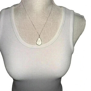 Stunning Silver Pendant Necklace